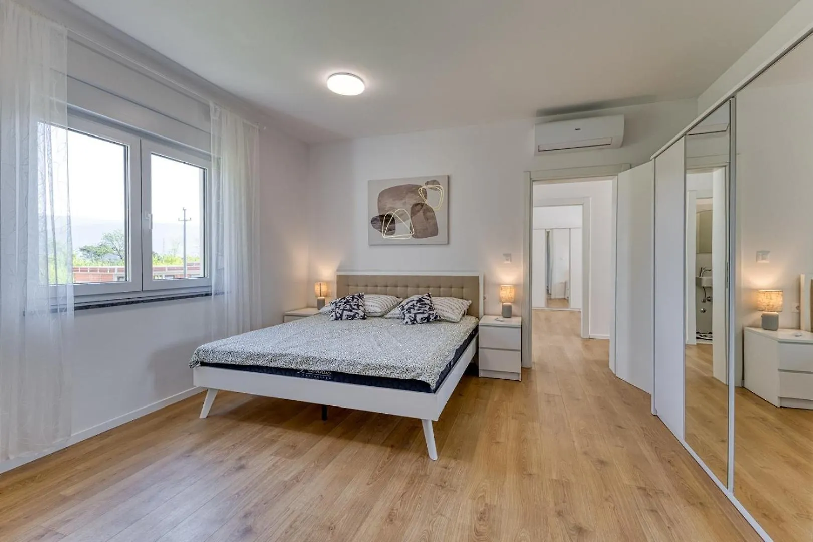 Villa Marina Kršan 0*,